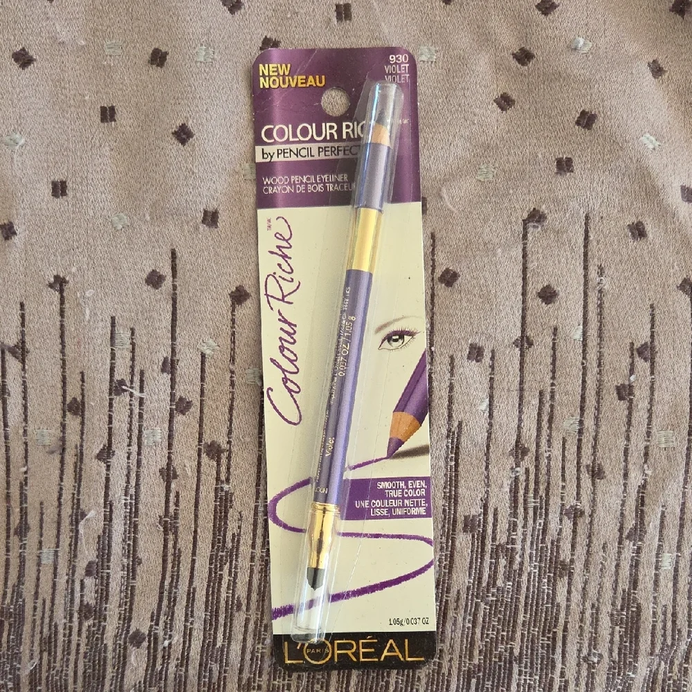 L'Oreal Colour Riche Eye Liner - 930 Violet - Picture 1 of 4